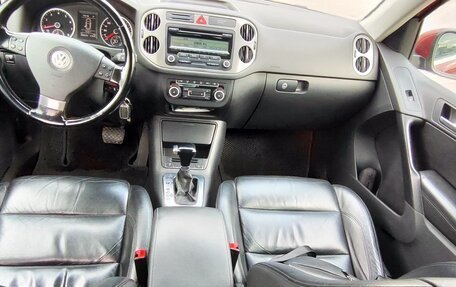 Volkswagen Tiguan I, 2010 год, 990 000 рублей, 4 фотография