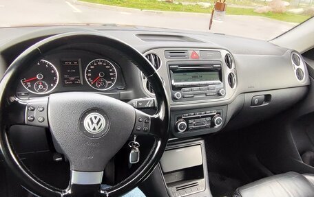 Volkswagen Tiguan I, 2010 год, 990 000 рублей, 7 фотография