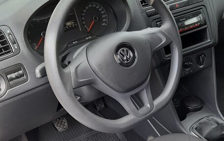 Volkswagen Polo VI (EU Market), 2018 год, 850 000 рублей, 3 фотография