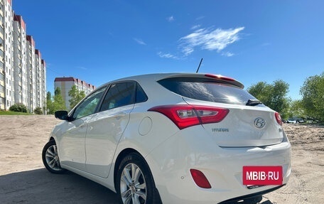 Hyundai i30 II рестайлинг, 2012 год, 1 100 000 рублей, 2 фотография