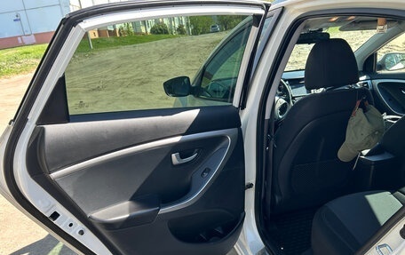 Hyundai i30 II рестайлинг, 2012 год, 1 100 000 рублей, 13 фотография