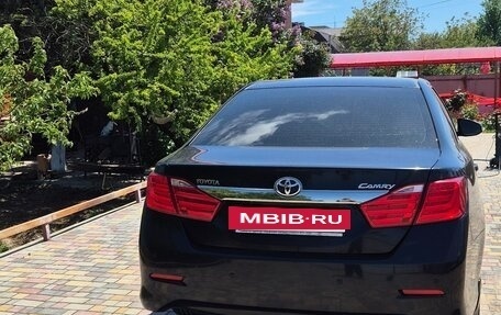 Toyota Camry, 2013 год, 1 350 000 рублей, 6 фотография