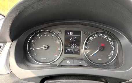 Skoda Rapid I, 2014 год, 950 000 рублей, 4 фотография