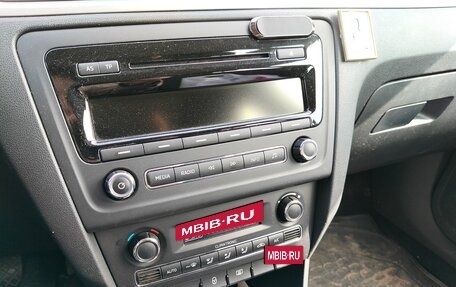 Skoda Rapid I, 2014 год, 950 000 рублей, 9 фотография