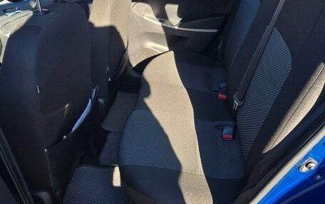 Hyundai Solaris II рестайлинг, 2011 год, 980 000 рублей, 6 фотография