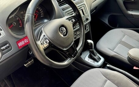 Volkswagen Polo VI (EU Market), 2016 год, 1 100 000 рублей, 10 фотография