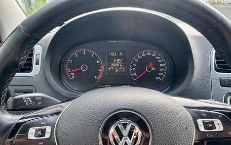 Volkswagen Polo VI (EU Market), 2016 год, 1 100 000 рублей, 13 фотография