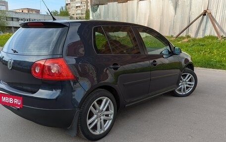 Volkswagen Golf V, 2006 год, 820 000 рублей, 2 фотография