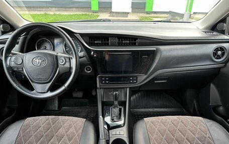 Toyota Corolla, 2018 год, 1 850 000 рублей, 9 фотография