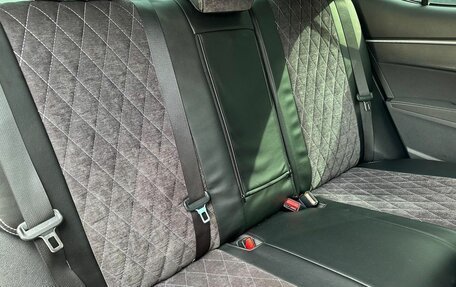 Toyota Corolla, 2018 год, 1 850 000 рублей, 11 фотография