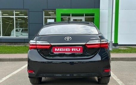 Toyota Corolla, 2018 год, 1 850 000 рублей, 6 фотография