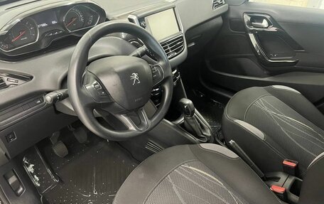 Peugeot 208 II, 2013 год, 585 000 рублей, 9 фотография