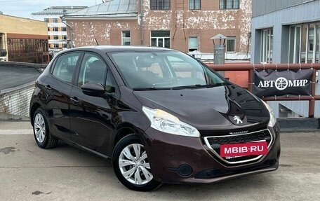 Peugeot 208 II, 2013 год, 585 000 рублей, 3 фотография