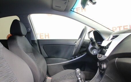 Hyundai Solaris II рестайлинг, 2016 год, 1 089 000 рублей, 10 фотография