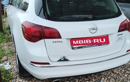Opel Astra J, 2014 год, 1 200 000 рублей, 4 фотография