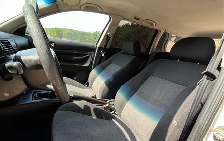 Volkswagen Passat B5+ рестайлинг, 1997 год, 385 000 рублей, 21 фотография