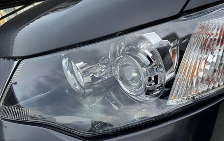 Mitsubishi Outlander III рестайлинг 3, 2008 год, 900 000 рублей, 9 фотография