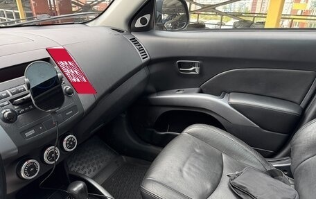 Mitsubishi Outlander III рестайлинг 3, 2008 год, 900 000 рублей, 11 фотография
