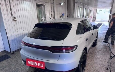 Porsche Macan I рестайлинг, 2021 год, 5 870 000 рублей, 3 фотография