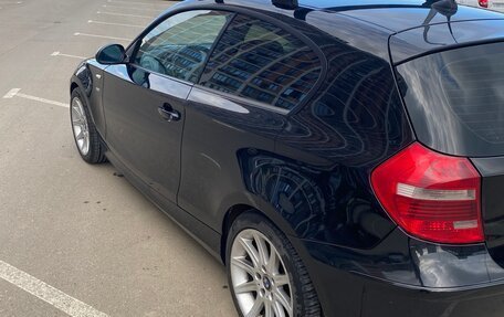 BMW 1 серия, 2009 год, 650 000 рублей, 4 фотография