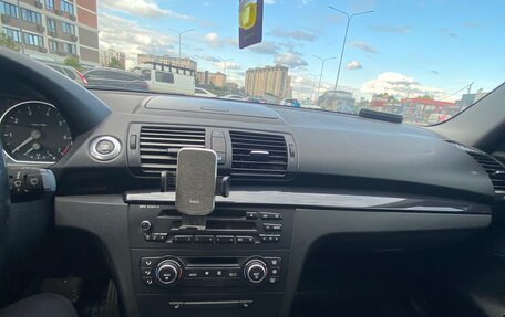 BMW 1 серия, 2009 год, 650 000 рублей, 13 фотография
