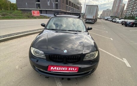 BMW 1 серия, 2009 год, 650 000 рублей, 7 фотография