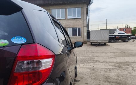 Honda Fit III, 2011 год, 900 000 рублей, 6 фотография