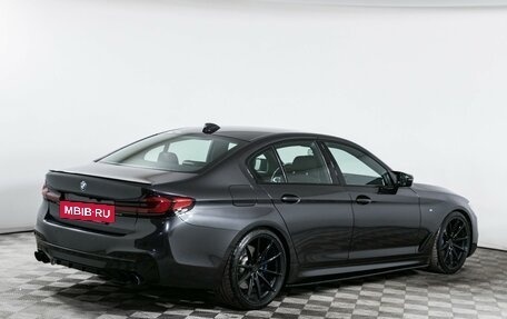 BMW 5 серия, 2018 год, 4 390 000 рублей, 5 фотография
