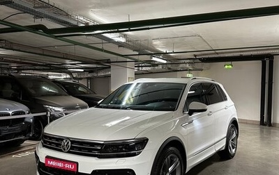 Volkswagen Tiguan II, 2019 год, 3 499 000 рублей, 1 фотография
