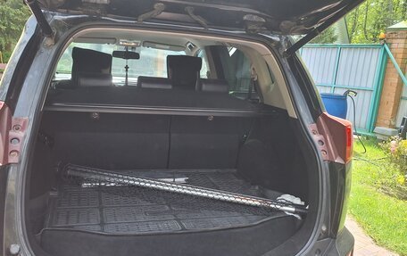 Toyota RAV4, 2013 год, 1 850 000 рублей, 12 фотография
