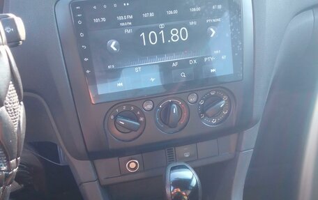 Ford Focus II рестайлинг, 2005 год, 300 000 рублей, 11 фотография