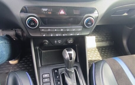 Hyundai Tucson III, 2018 год, 2 170 000 рублей, 13 фотография