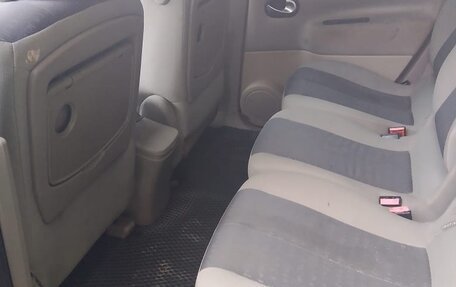 Renault Scenic III, 2004 год, 300 000 рублей, 7 фотография