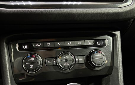 Volkswagen Tiguan II, 2019 год, 1 950 000 рублей, 19 фотография