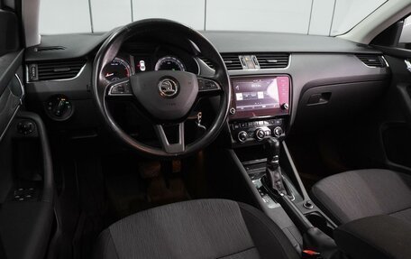 Skoda Octavia, 2017 год, 1 679 000 рублей, 6 фотография