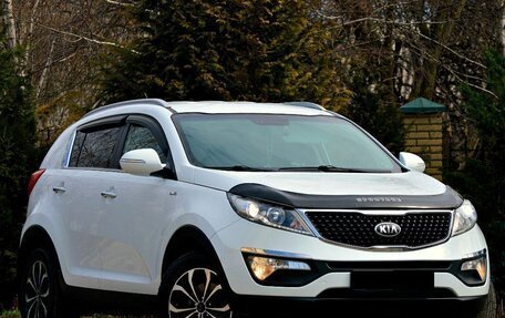 KIA Sportage III, 2015 год, 1 570 000 рублей, 2 фотография