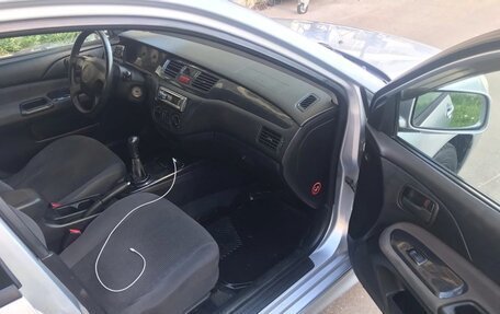 Mitsubishi Lancer IX, 2005 год, 110 000 рублей, 10 фотография