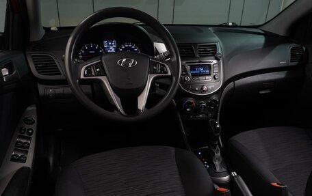 Hyundai Solaris II рестайлинг, 2015 год, 1 189 000 рублей, 6 фотография