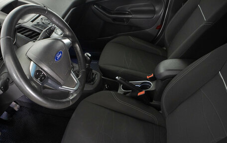 Ford Fiesta, 2016 год, 849 000 рублей, 8 фотография