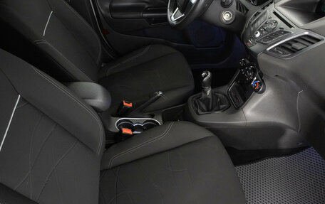 Ford Fiesta, 2016 год, 849 000 рублей, 11 фотография