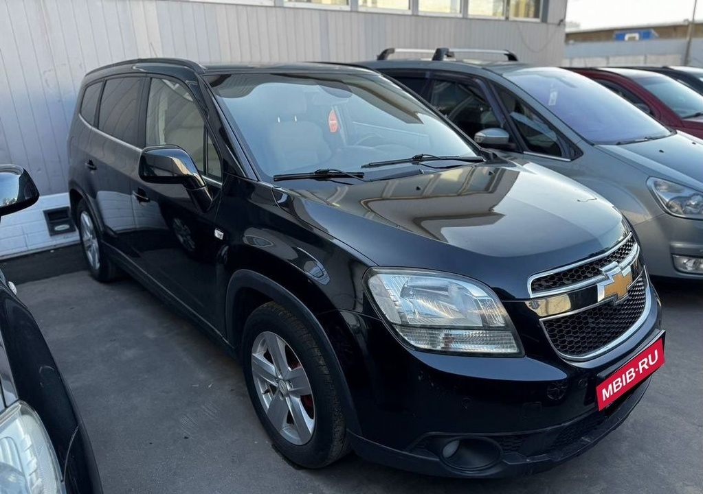 Chevrolet Orlando, 2013 год, 1 099 000 рублей, 3 фотография