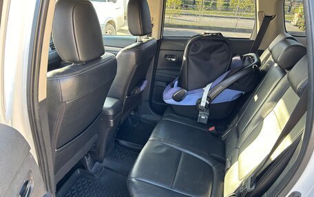 Mitsubishi Outlander III рестайлинг 3, 2012 год, 1 410 000 рублей, 15 фотография