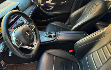 Mercedes-Benz E-Класс, 2018 год, 4 000 000 рублей, 8 фотография