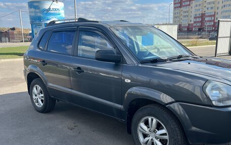 Hyundai Tucson III, 2008 год, 730 000 рублей, 2 фотография