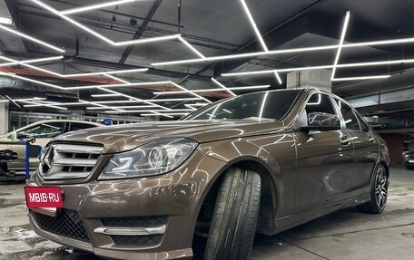 Mercedes-Benz C-Класс, 2013 год, 1 600 000 рублей, 24 фотография