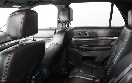 Ford Explorer VI, 2016 год, 2 497 000 рублей, 12 фотография