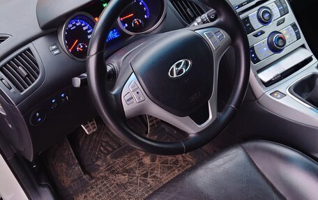 Hyundai Genesis Coupe I рестайлинг, 2010 год, 850 000 рублей, 13 фотография