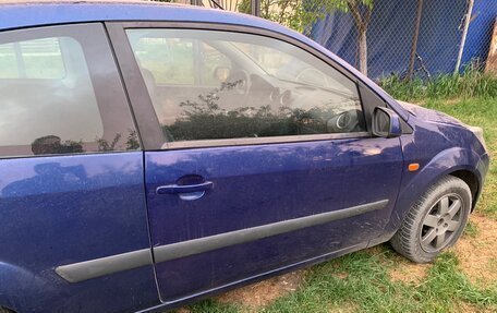 Ford Fiesta, 2006 год, 420 000 рублей, 3 фотография