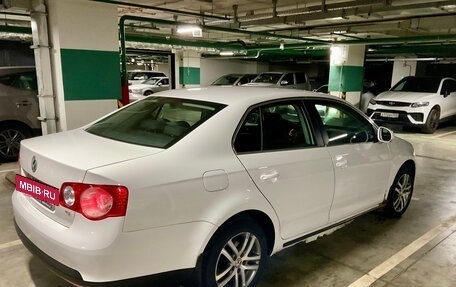 Volkswagen Jetta VI, 2010 год, 680 000 рублей, 5 фотография