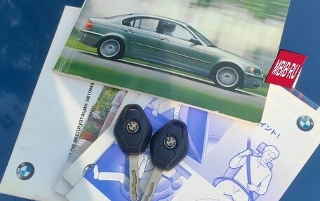 BMW 3 серия, 2004 год, 630 000 рублей, 24 фотография